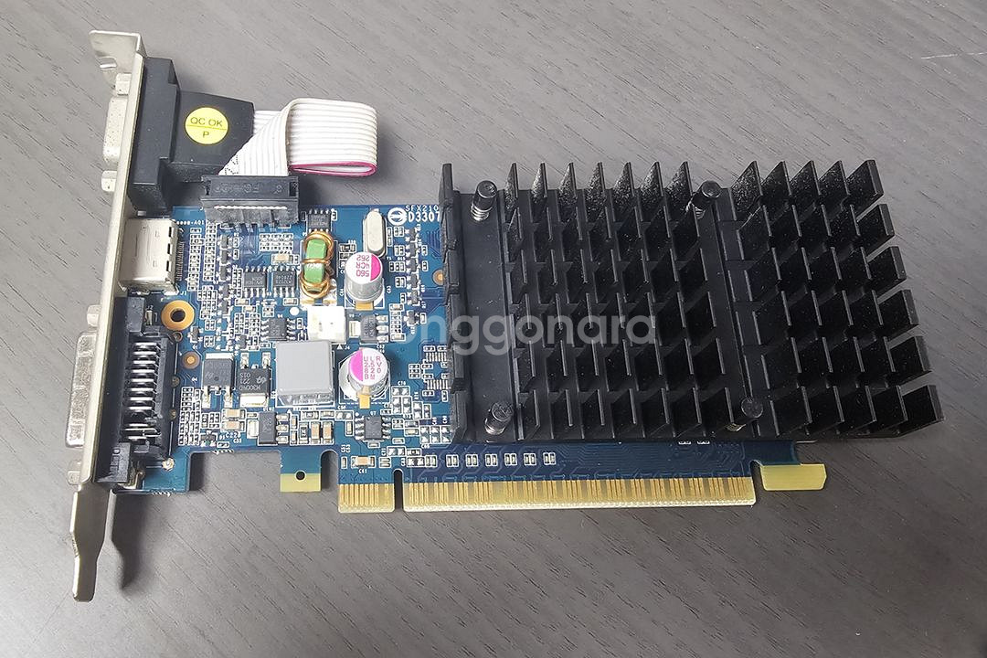 무팬 그래픽카드 (지포스 8400GS)--0