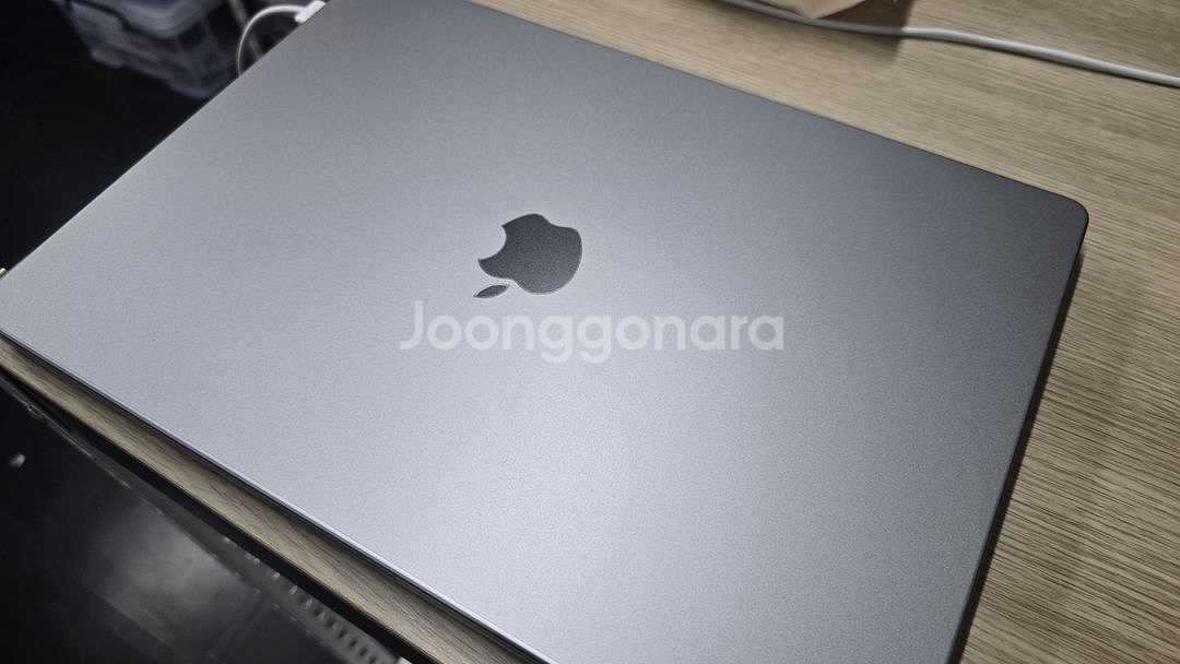 맥북프로 16인치 m1 16gb 1tb--4