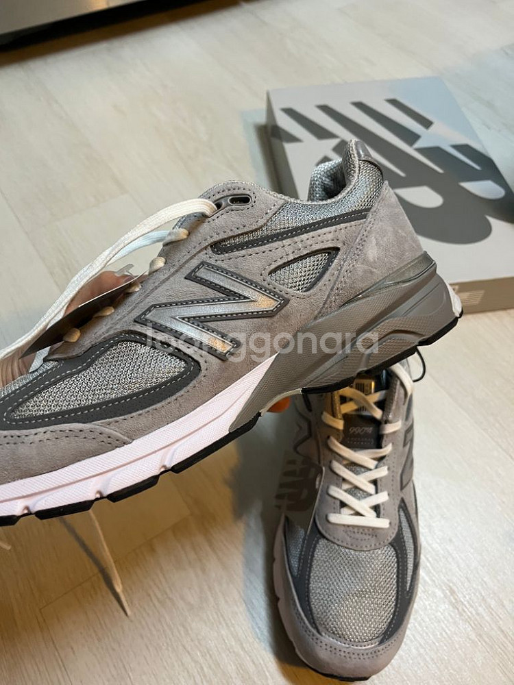 뉴발란스 990v4 그레이 275 새상품--1