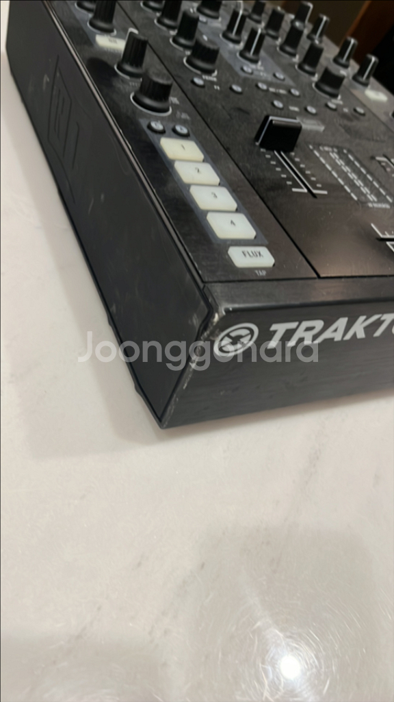 트랙터 Traktor kontrol z2 팝니다--1