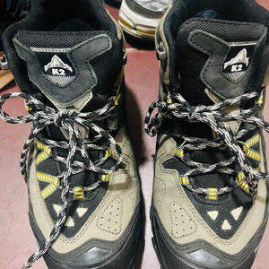 k2등산화 260 팝니다