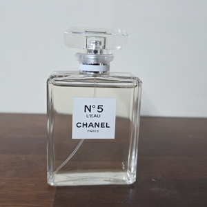 샤넬 No.5 100ml 향수팝니다