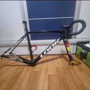 LOOK 785 HUEZ RS 팀에디션 로드 프셋 판매