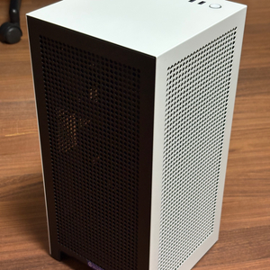 nzxt h1 컴퓨터케이스 판매합니다