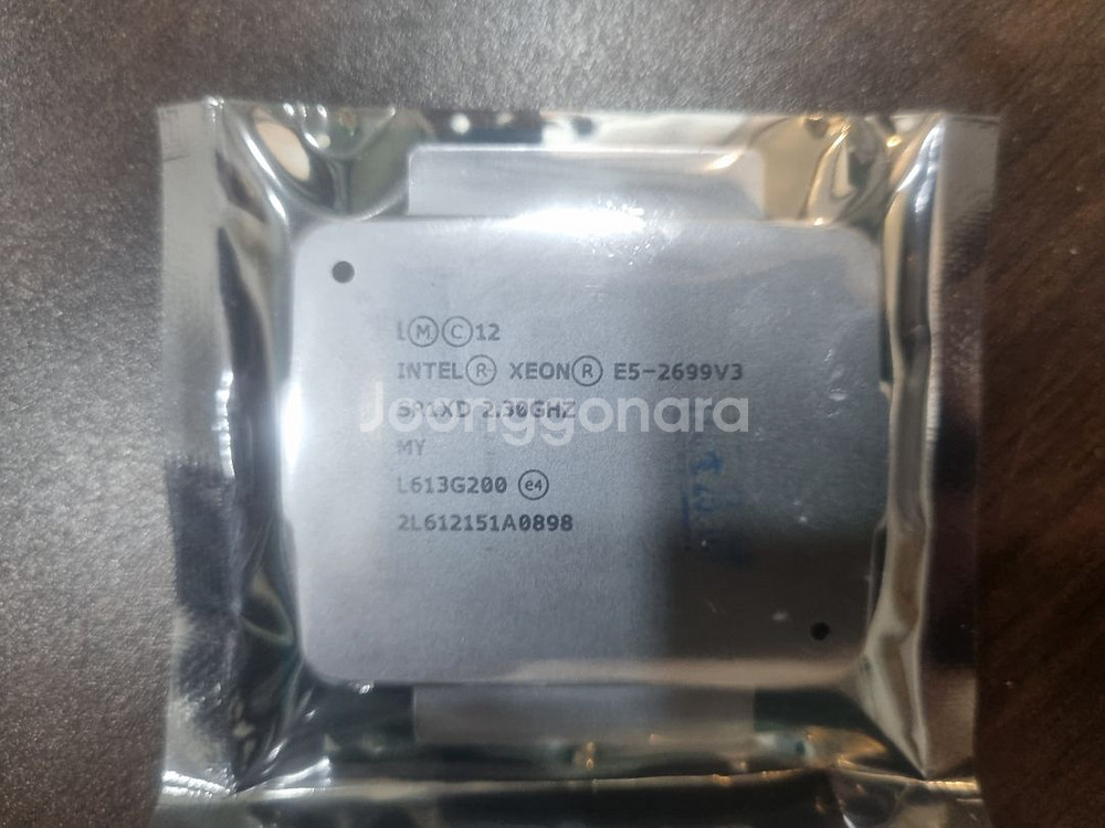 e5 2699 v3 cpu18 코어팝니다.--0