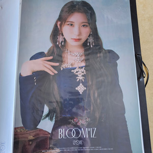 아이즈원 포스터