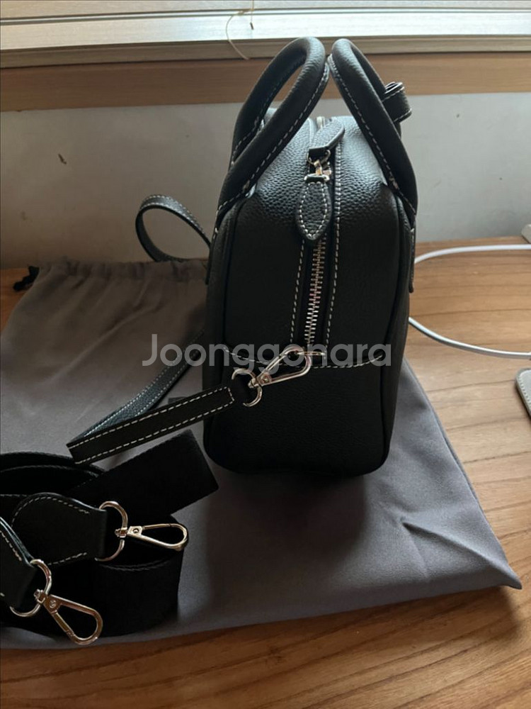 킴스어패럴 띠서울 레옹백 블랙 s 스몰--1
