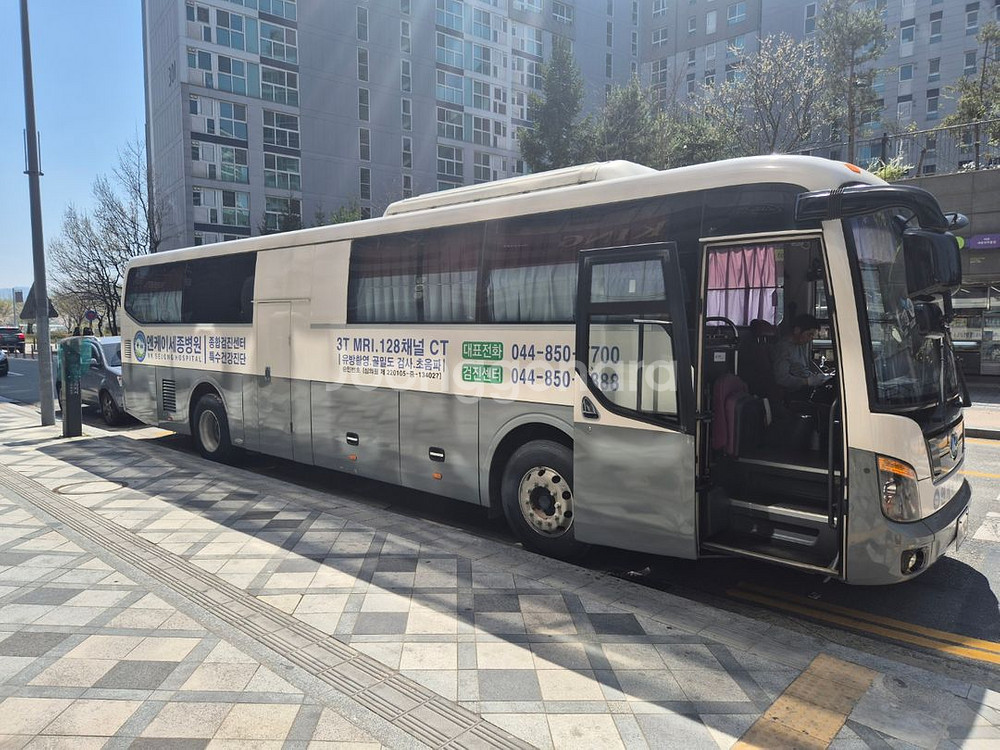 출장검진버스, 특수검진버스, 특장버스, 건강검진버스--2