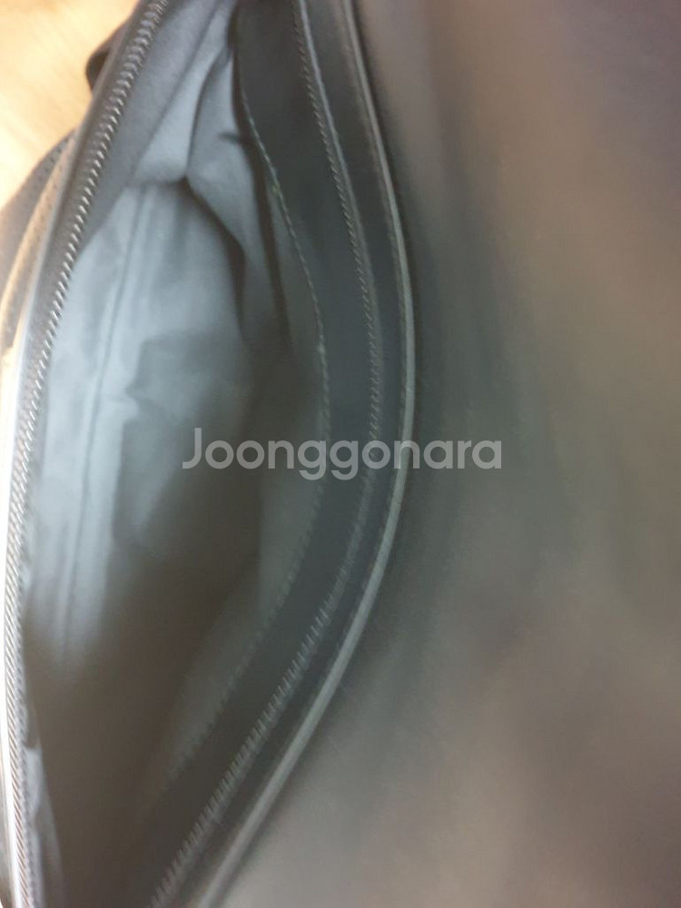 보테가베네타 백팩/토트백 판매합니다.--3