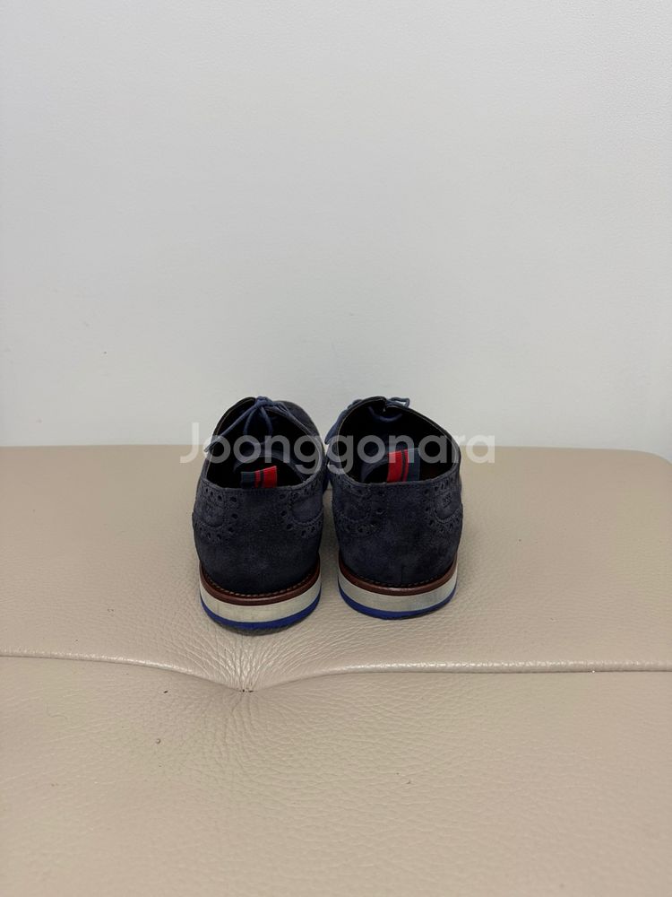 275 휴고보스--3