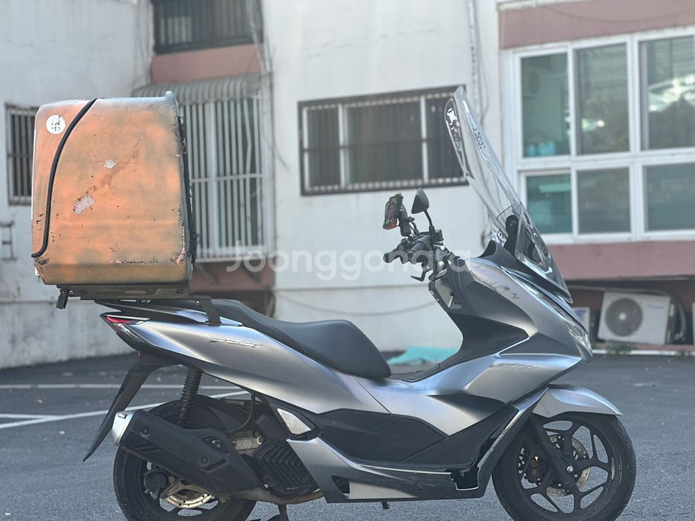 혼다 PCX125/2022년식/ABS/짧은키로수 판매--1