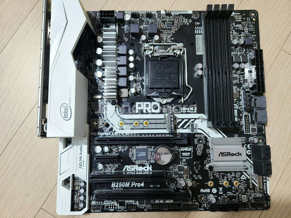 ASRock B250M Pro4 메인보드 판매합니다--0