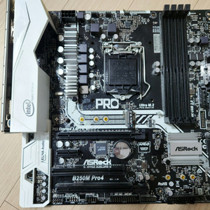 ASRock B250M Pro4 메인보드 판매합니다