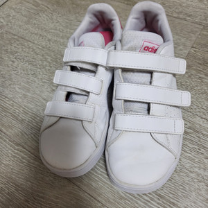 아디다스 200