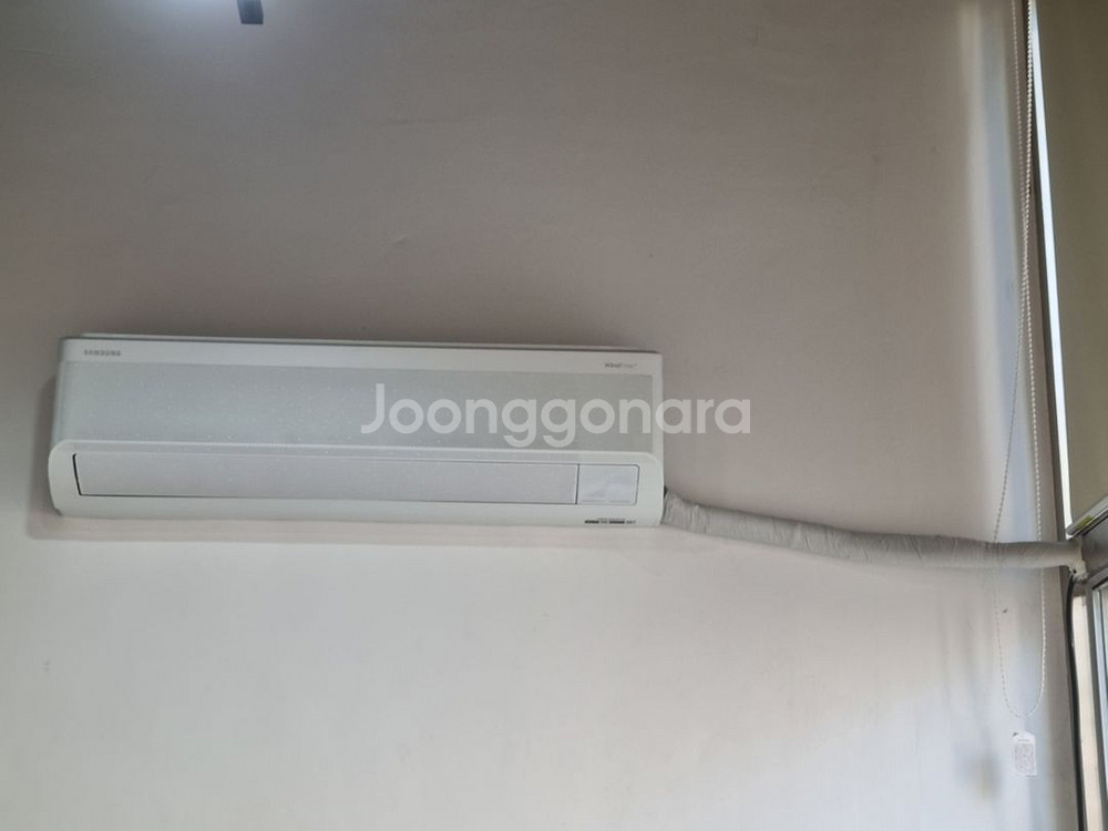 삼성 13평 9평 무풍 벽걸이인버터 냉난방기 팝니다--2