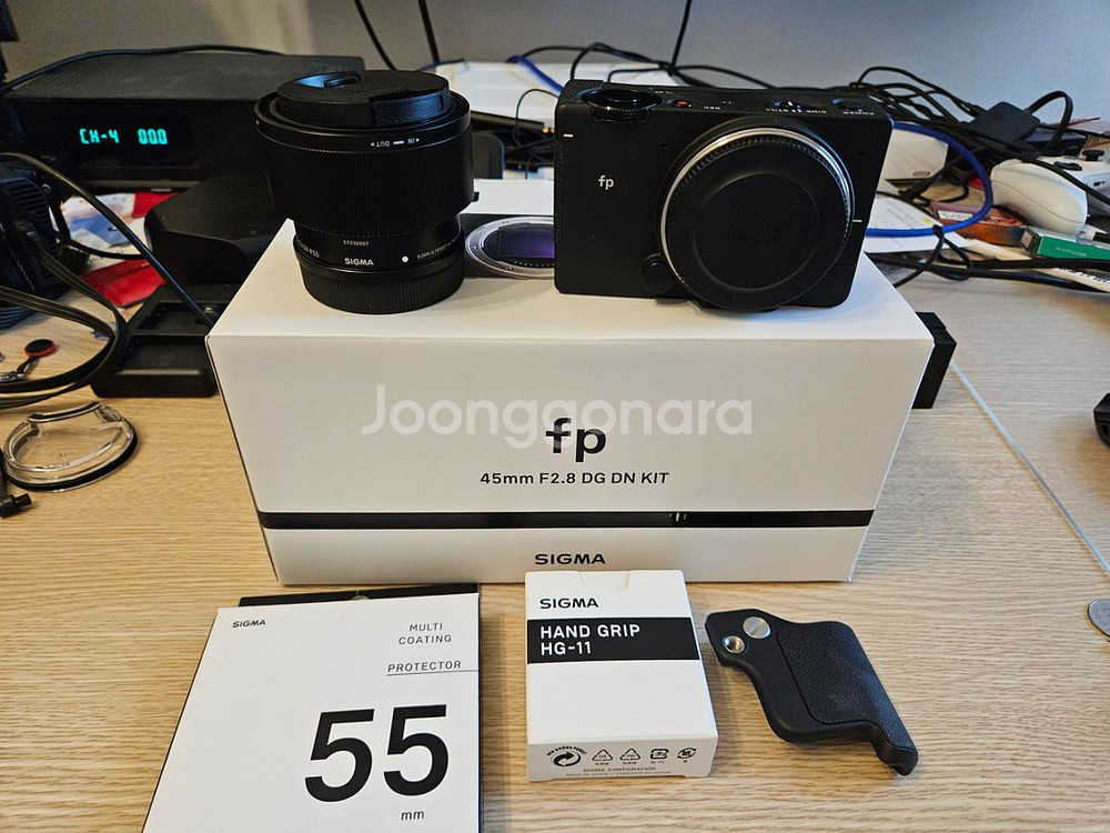 시그마 fp 45mm f2.8--0