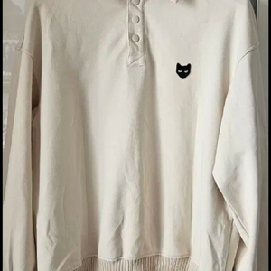 송지오 지제로 베이지 컬러 상의