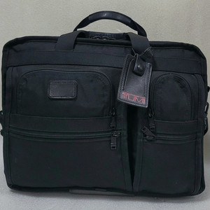 투미 TUMI 익스펜더블 오거나이즈 랩탑 2624D3