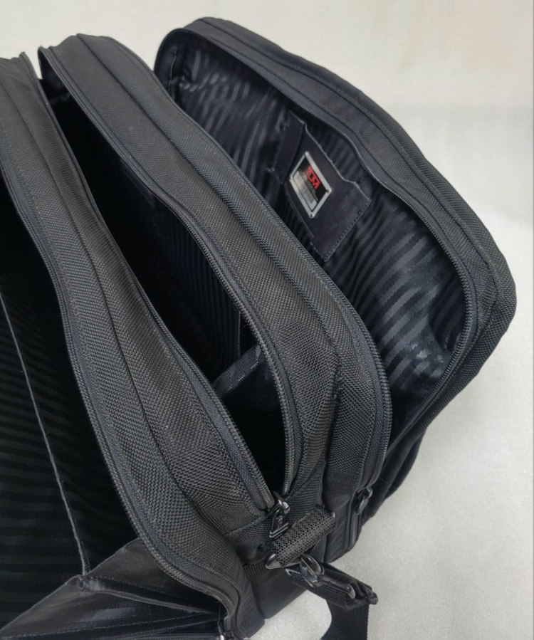 투미 TUMI 익스펜더블 오거나이즈 랩탑 2624D3--7