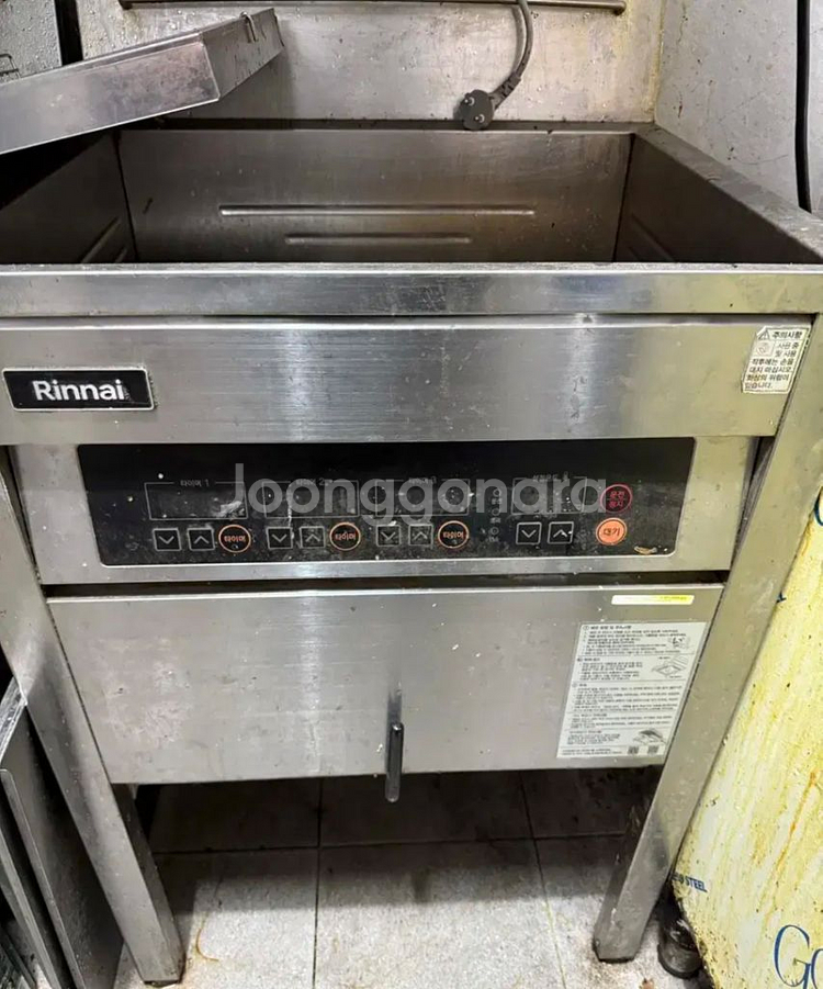 린나이 업소용 튀김기 2대 팝니다.--2