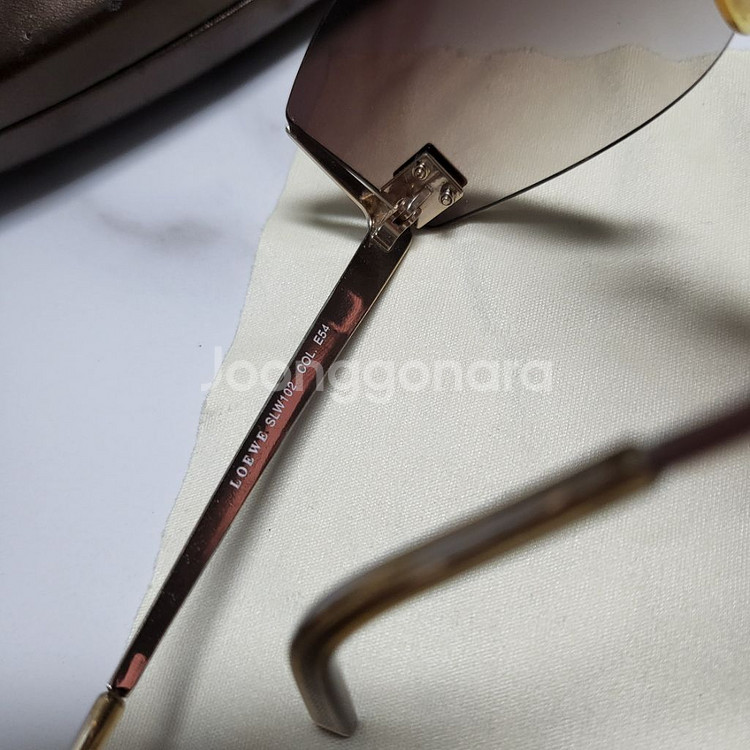선글라스 정리중>로에베 이태리 명품 선글라스 반투명--6