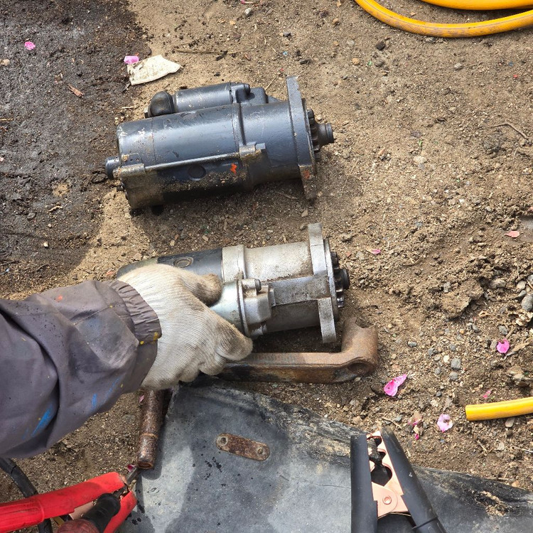 대동 8마력경운기 엔진 키시동 이미지