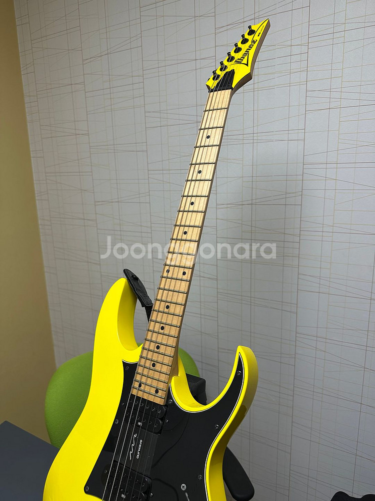 Ibanez RG331 일렉기타 yellow리밋에디션--1