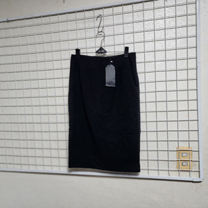 (새상품)LAP치마(허리25)