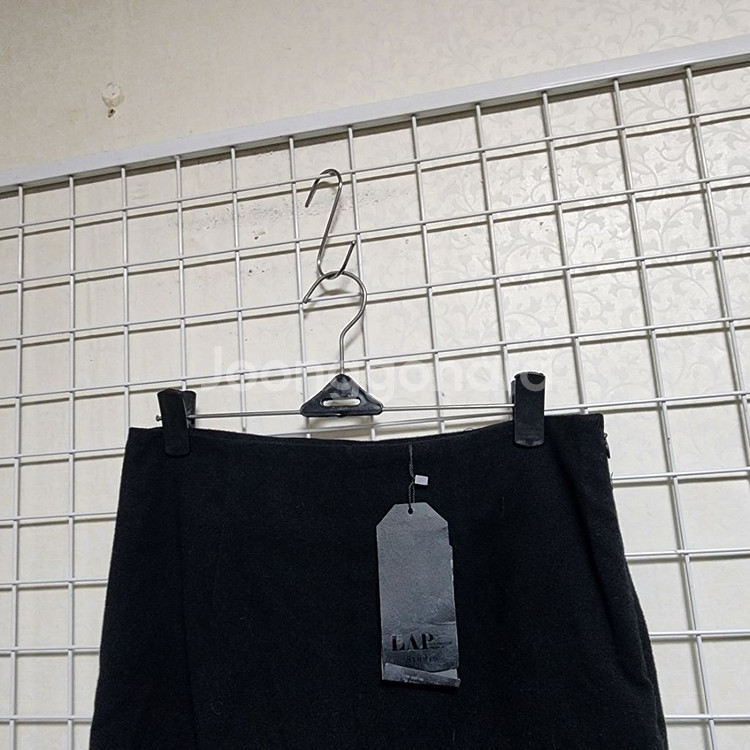 (새상품)LAP치마(허리25)--1