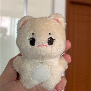 안땅콩 아이브 안유진 인형