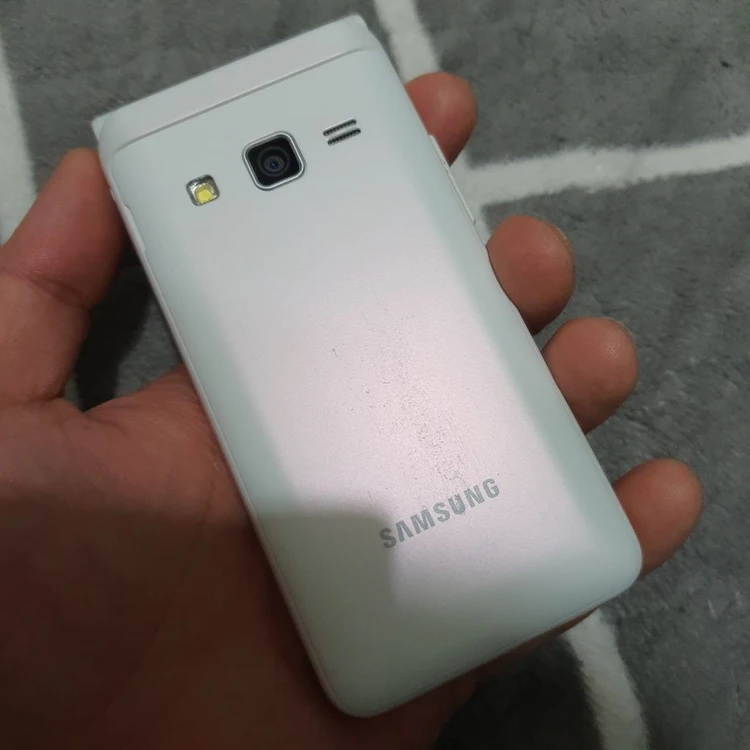 삼성 갤럭시폴더2 sm-g160n 32기가 이미지