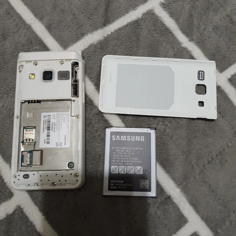 삼성 갤럭시폴더2 sm-g160n 32기가 이미지
