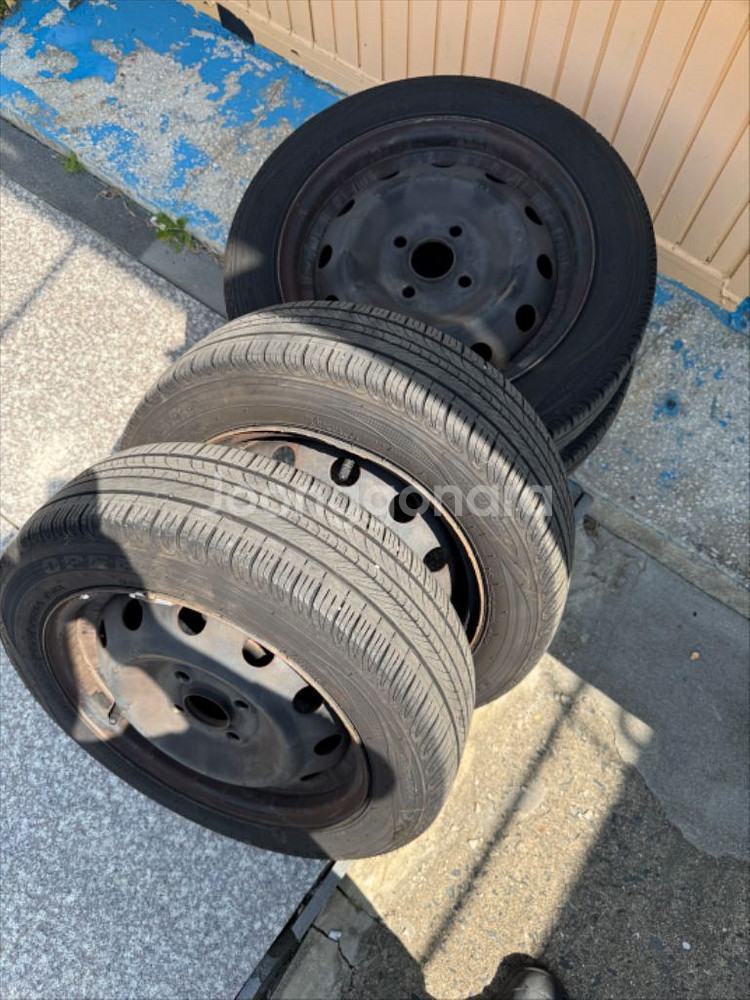 레이 경차 14인치 깡통휠 팝니다--0