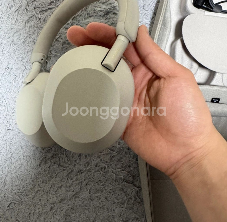 소니 WH 1000xm5--4
