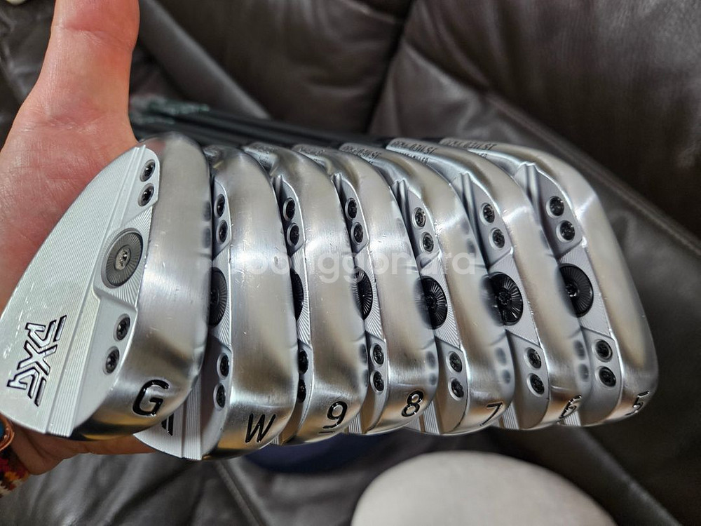 좌타 pxg gen4 0311T 7아이언 왼손--8