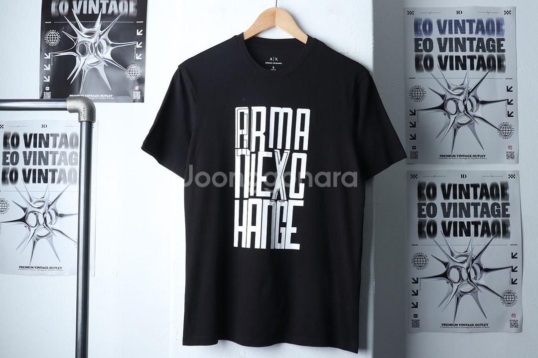 (S) 아르마니 반팔 티셔츠 빅로고 블랙 올드스쿨--1