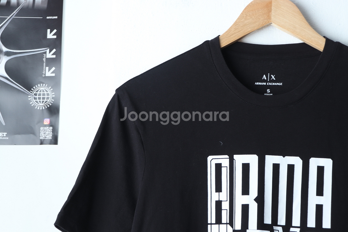 (S) 아르마니 반팔 티셔츠 빅로고 블랙 올드스쿨--2