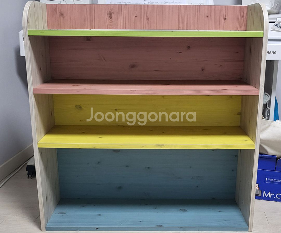 튼튼한 아동원목책장--1