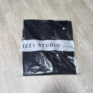 (29~30.새상품)IZZY STUDIO 세미부츠컷팬츠