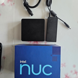 NUC12PRO 팝니다.