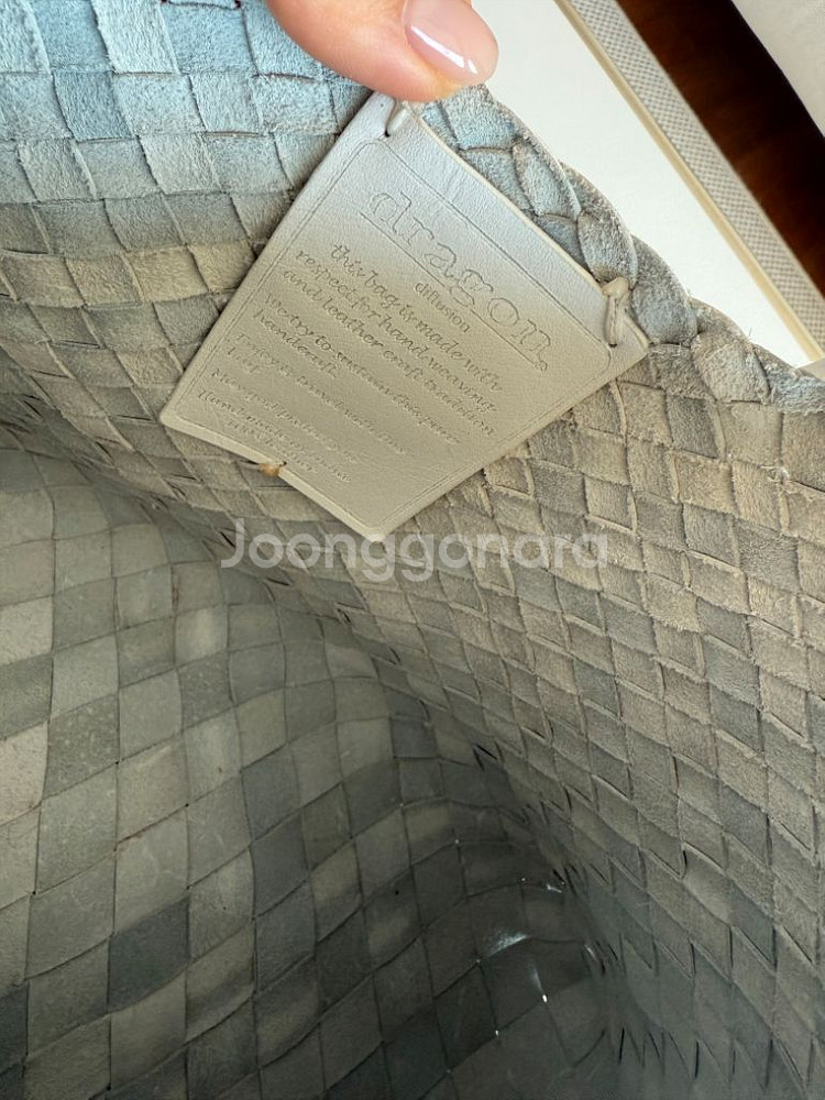드래곤디퓨전 드래곤백 산타크로체 스몰 토트백(화이트)--5