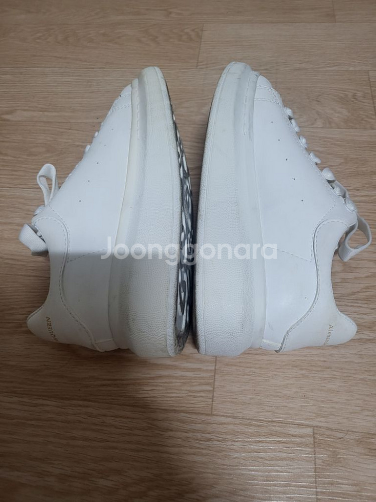 알렉산더 맥퀸(36)--4