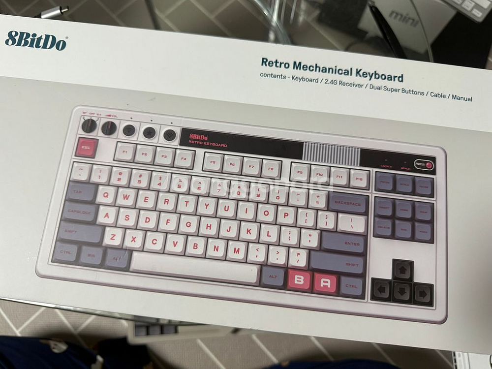 8BitDo 레트로 키보드 판매합니다--0