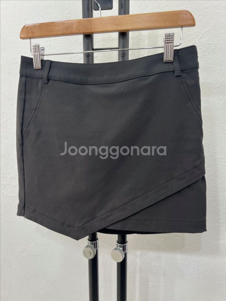 정품) 데상트골프 여성 골프스커트 M--2