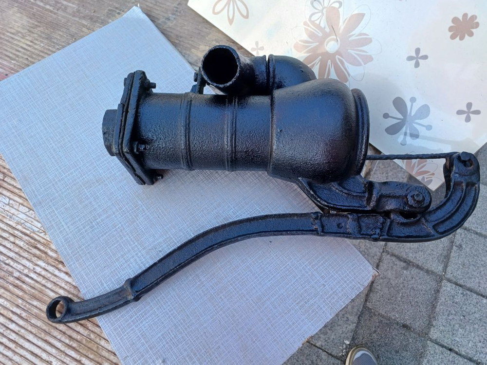 큰거임 지하펌프 작두형. 제질 무쇄 이미지