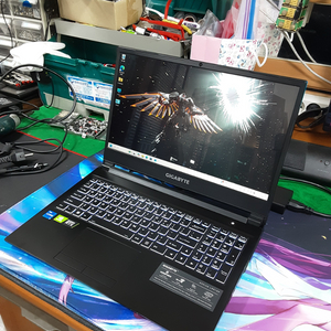 기가바이트 RTX 3050 게이밍노트북 15.6 하자1