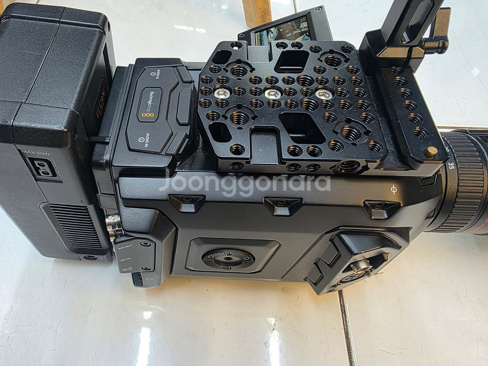 블랙매직 URSA Mini Pro 4.6K G2 캠코더--1