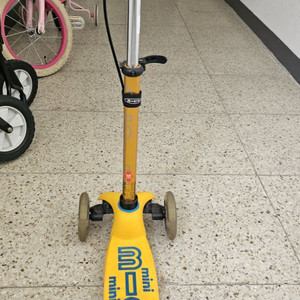 마이크로미니 LED 킥보드