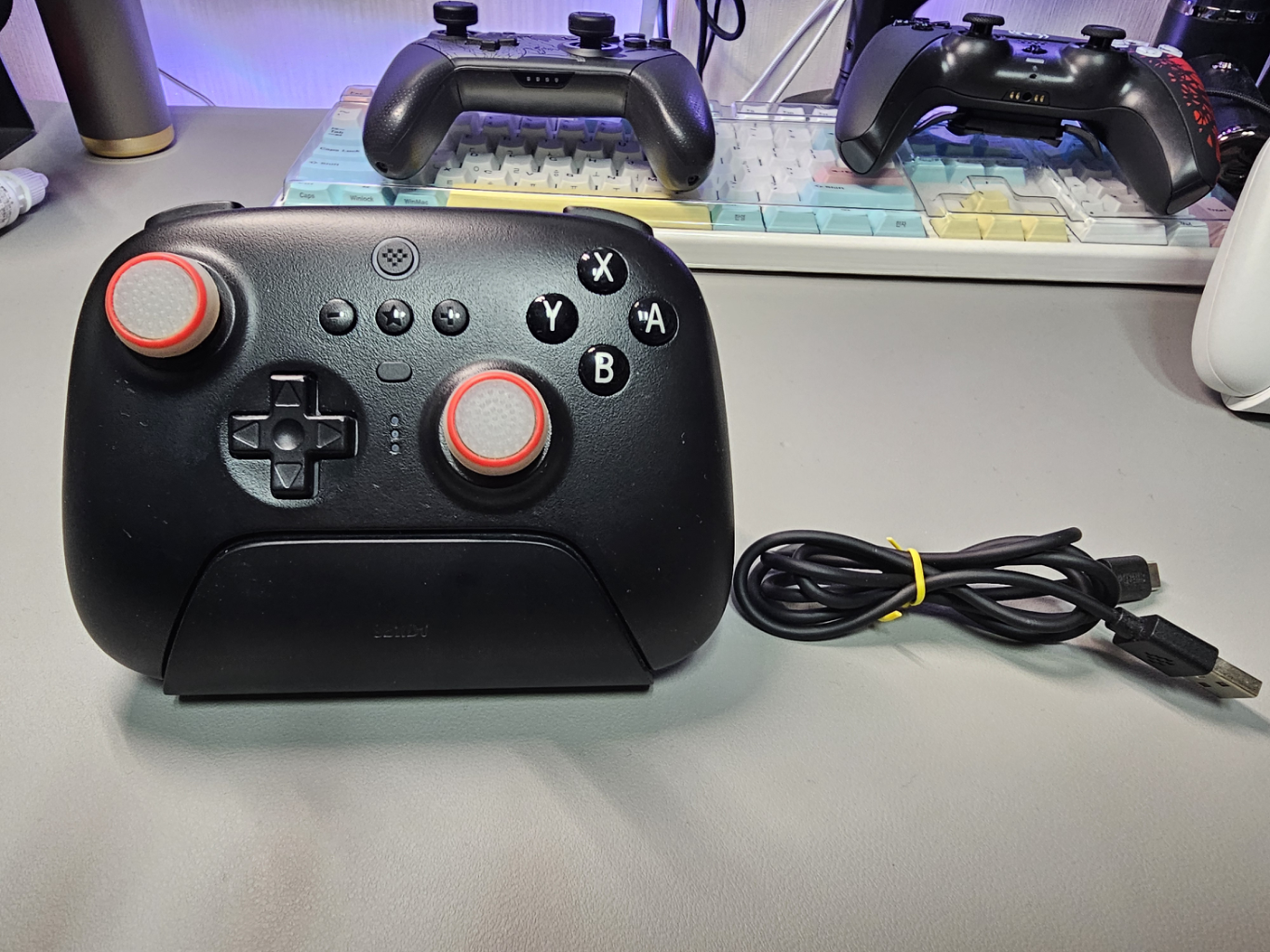8bitdo 얼티밋 컨트롤러
