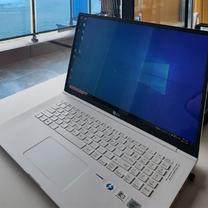 LG GRAM 17" (17ZD90Q-EX76K)